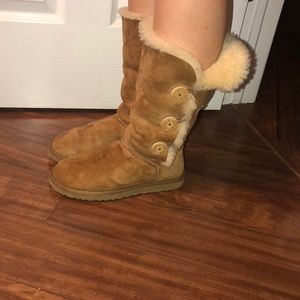 Tall Camel UGG Australia Size 7 Worn